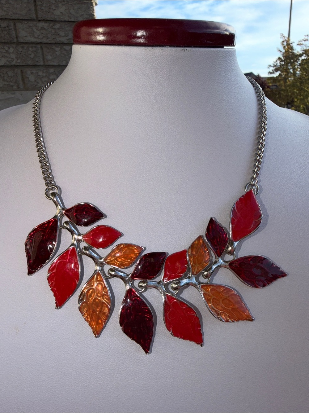 Autumn Leaf Statement Necklace – Multicolor – Adjustable Length – Excellent Cond